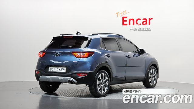 Kia Stonic 2019 — photo 2