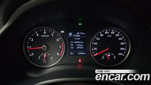 Kia Stonic 2019 — photo 11