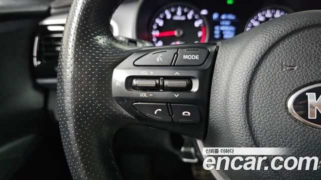 Kia Stonic 2019 — photo 22
