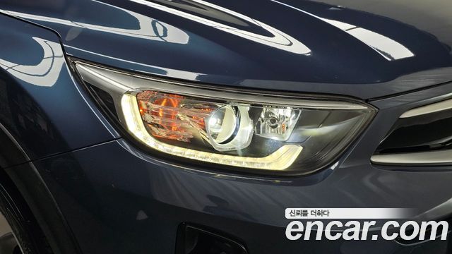 Kia Stonic 2019 — photo 8