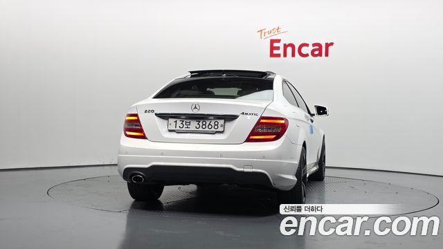 Mercedes-Benz C-Class 2013 — photo 4