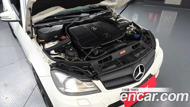 Mercedes-Benz C-Class 2013 — photo 6