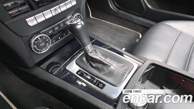 Mercedes-Benz C-Class 2013 — photo 9