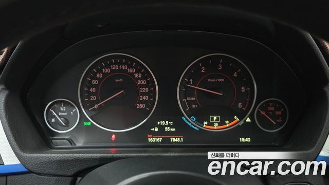 BMW 3-Series 2015 — photo 11