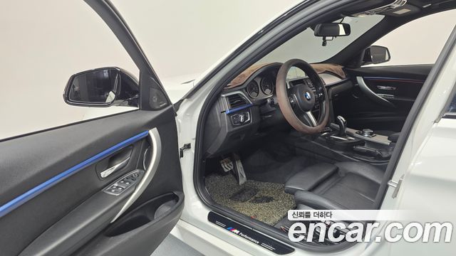 BMW 3-Series 2015 — photo 13