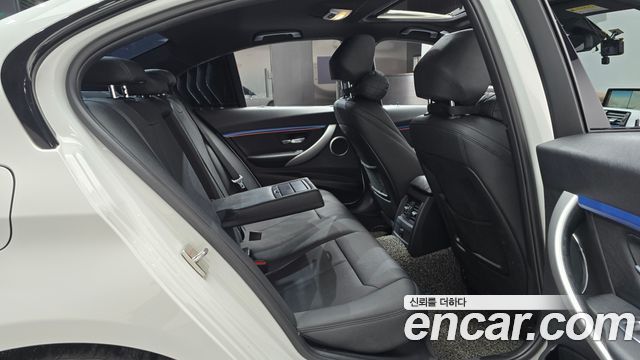 BMW 3-Series 2015 — photo 17