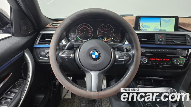 BMW 3-Series 2015 — photo 18