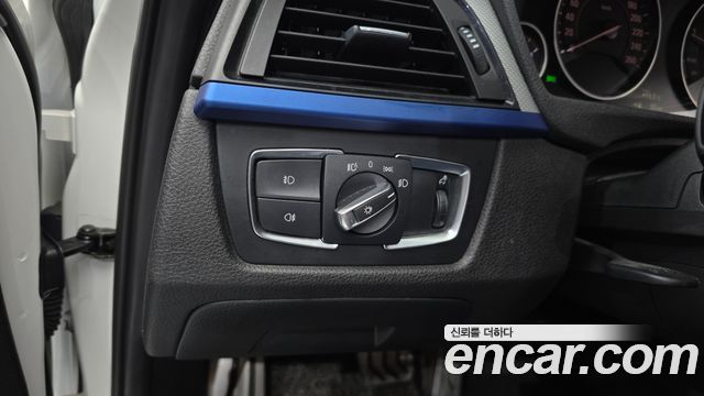 BMW 3-Series 2015 — photo 23