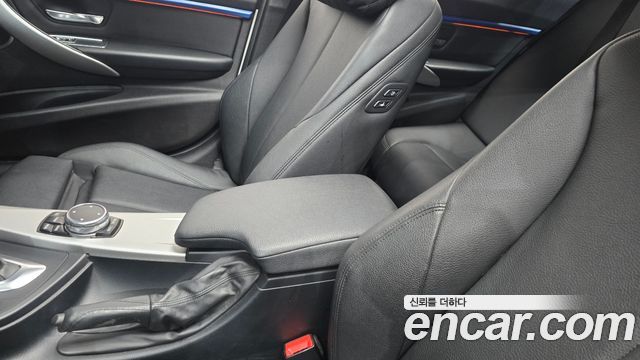 BMW 3-Series 2015 — photo 28