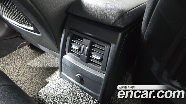 BMW 3-Series 2015 — photo 31