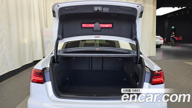 Audi A6 2016 — photo 20