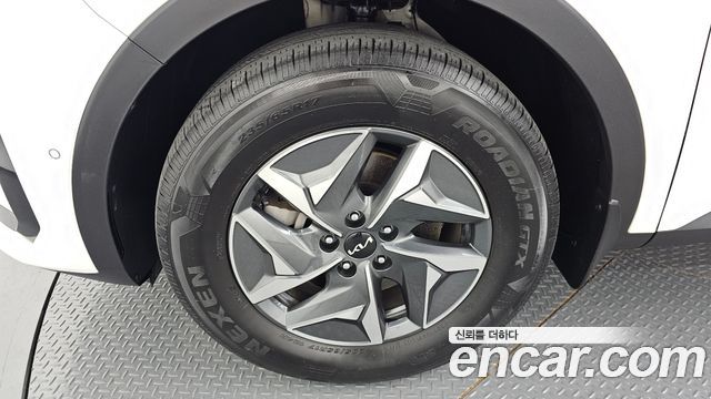 Kia Sorento 2023 — photo 5