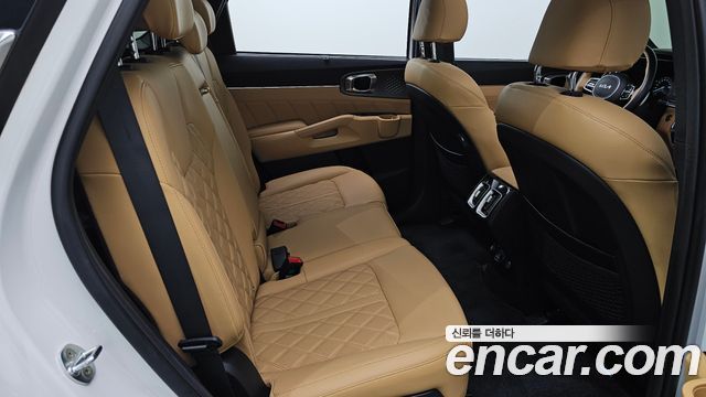 Kia Sorento 2023 — photo 18