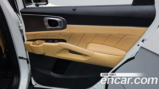 Kia Sorento 2023 — photo 15