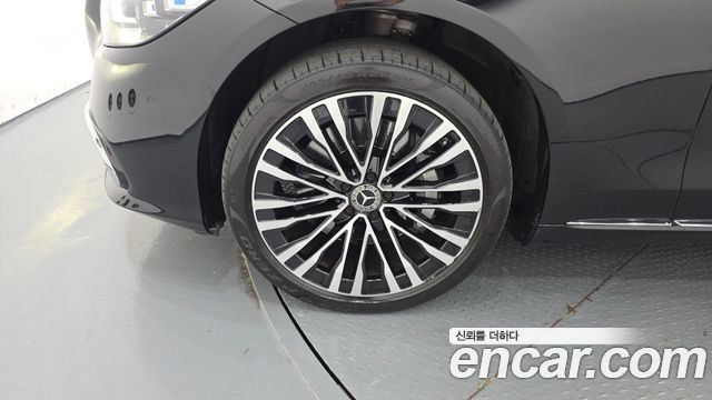 Mercedes-Benz S-Class 2022 — photo 5