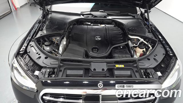 Mercedes-Benz S-Class 2022 — photo 6