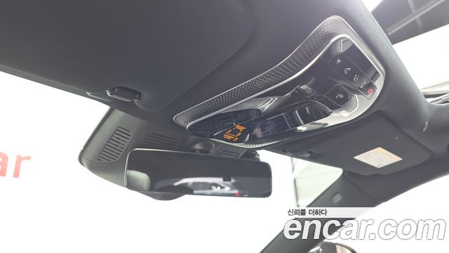 Mercedes-Benz S-Class 2022 — photo 23