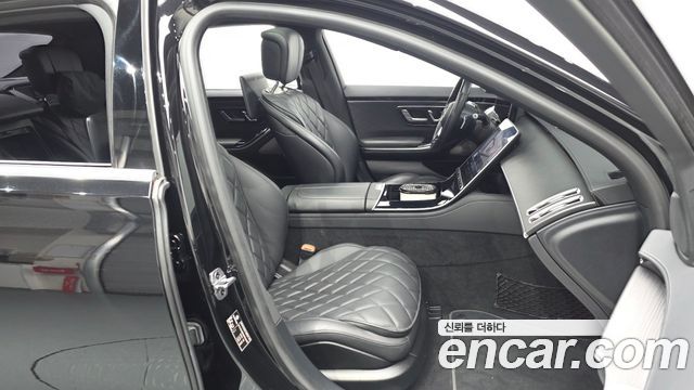 Mercedes-Benz S-Class 2022 — photo 16