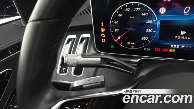 Mercedes-Benz S-Class 2022 — photo 31