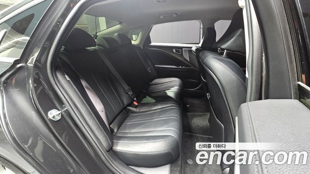 Kia K8 2022 — photo 17