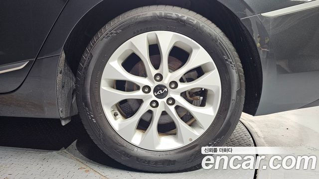 Kia K8 2022 — photo 7