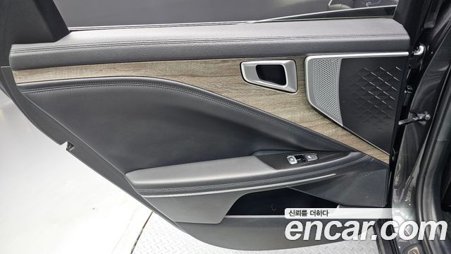 Kia K8 2022 — photo 15