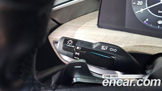 Kia K8 2022 — photo 31