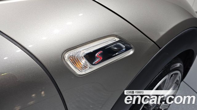 Mini Clubman 2020 — photo 35