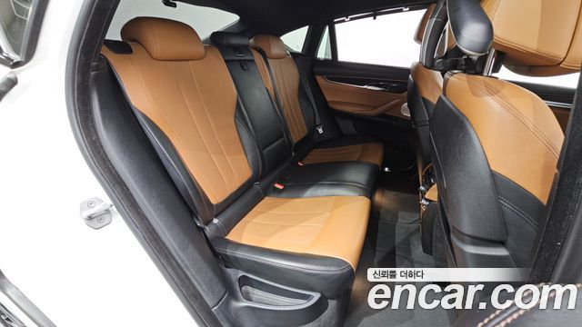 BMW X6 2015 — photo 12