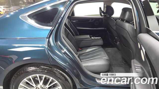 Genesis G80 2021 — photo 17