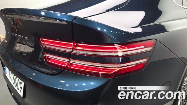 Genesis G80 2021 — photo 9