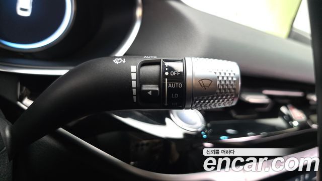 Genesis G80 2021 — photo 28