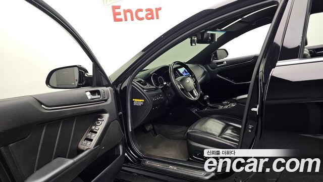 Kia K7 2012 — photo 10