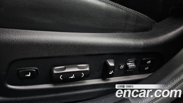 Kia K7 2012 — photo 14