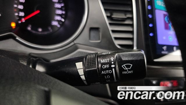Kia K7 2012 — photo 15