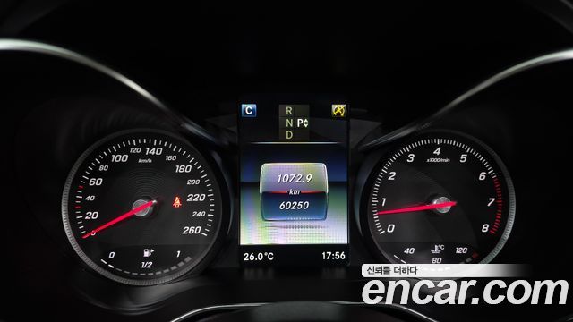 Mercedes-Benz C-Class 2017 — photo 11