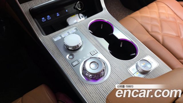 Genesis GV80 2025 — photo 9