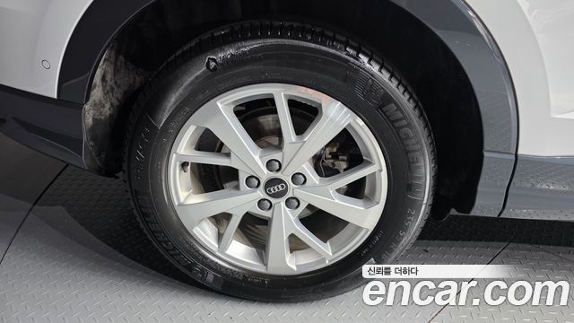 Audi Q3 2022 — photo 5