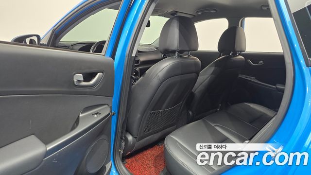 Hyundai Kona 2018 — photo 17