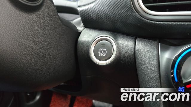 Hyundai Kona 2018 — photo 24