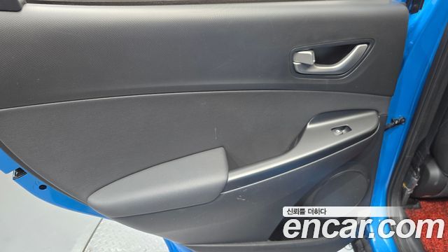 Hyundai Kona 2018 — photo 15