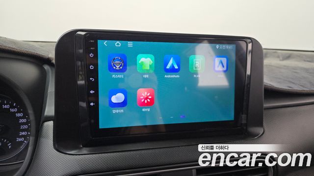 Hyundai Kona 2018 — photo 29