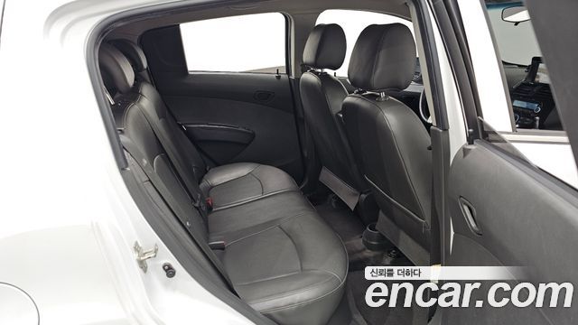 Chevrolet Korea Spark 2015 — photo 18