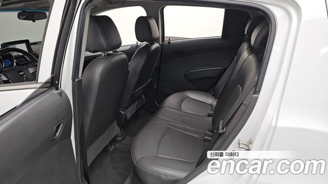 Chevrolet Korea Spark 2015 — photo 16