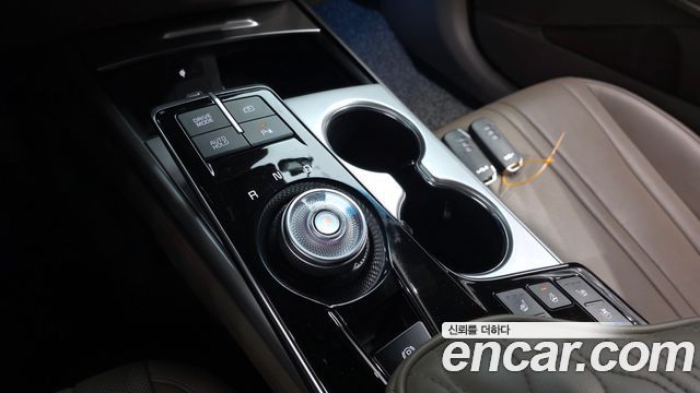 Kia K8 2023 — photo 9