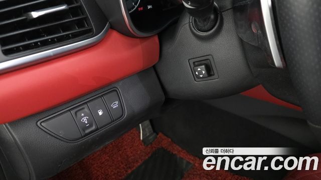 Genesis G70 2023 — photo 28