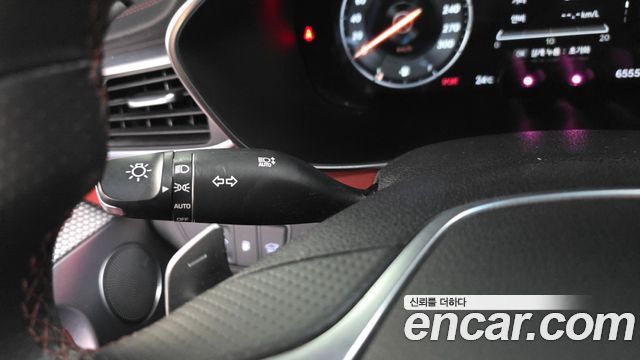 Genesis G70 2023 — photo 29