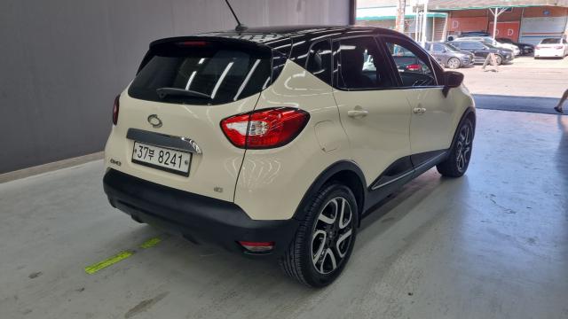 Renault Korea QM3 2015 — photo 2