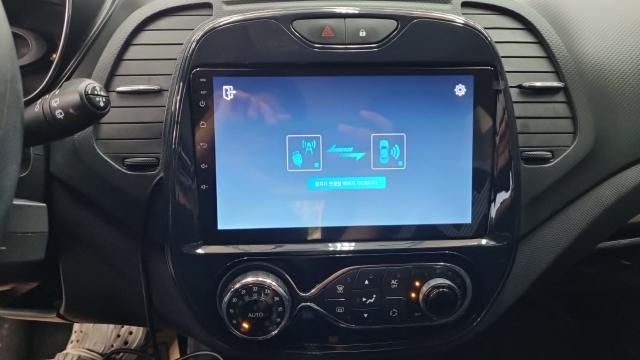 Renault Korea QM3 2015 — photo 12