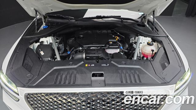 Genesis GV70 2024 — photo 6